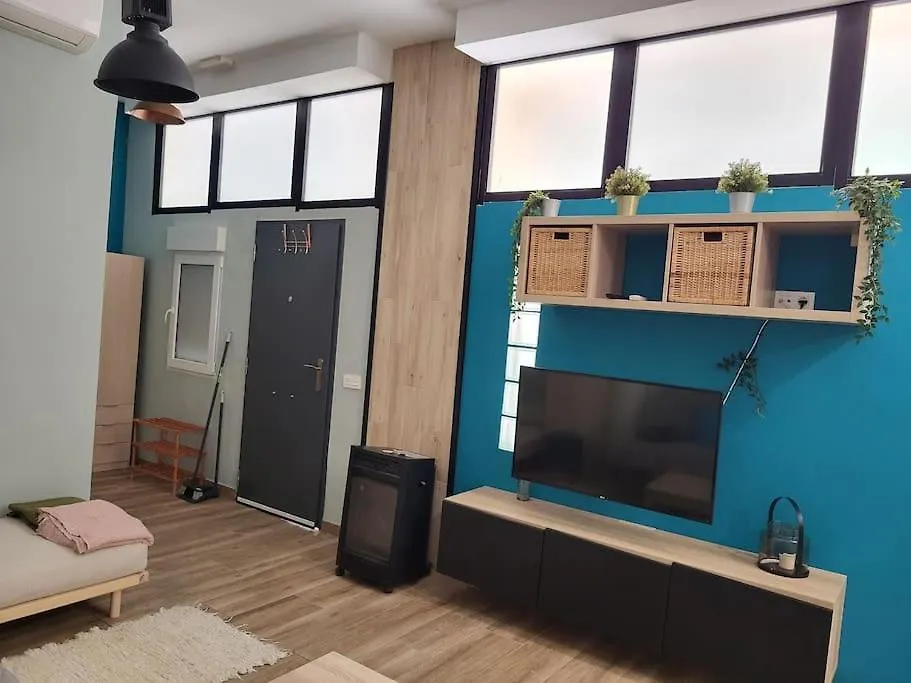 Studio Type Loft Malaga Gare De Trains Et Plage Apartmán
