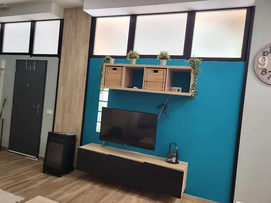 Studio Type Loft Malaga Gare De Trains Et Plage 0*,  Španělsko